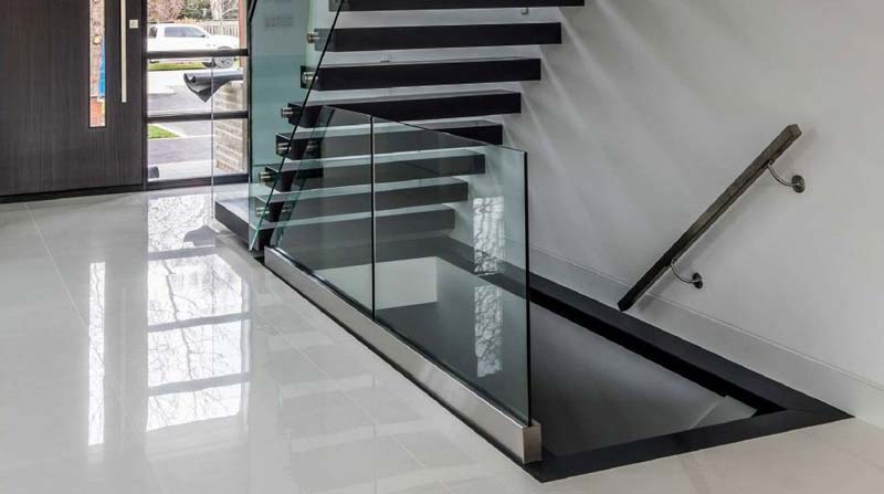 نرده شیشه ای اکسپوز